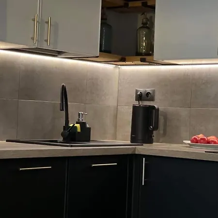 “apartcalm - Like At Home” - Close To Subway Apartment Warsaw