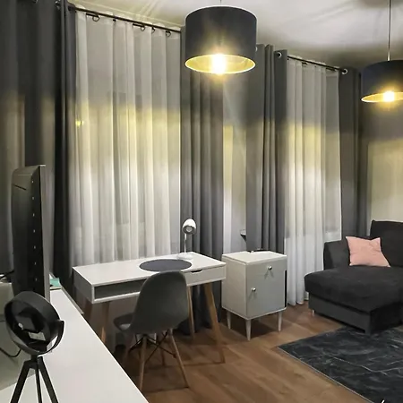 “apartcalm - Like At Home” - Close To Subway Warszawa