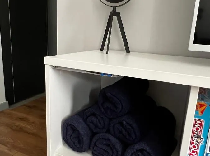 “apartcalm - Like At Home” - Close To Subway